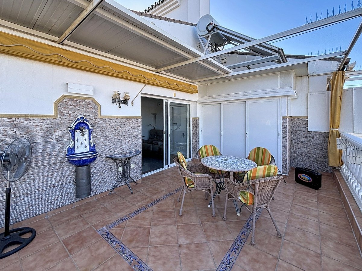 1 Bed Middle Floor Apartment in Torrox Costa
