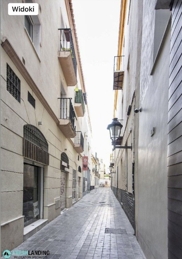 1 Bed Middle Floor Apartment in Málaga Centro