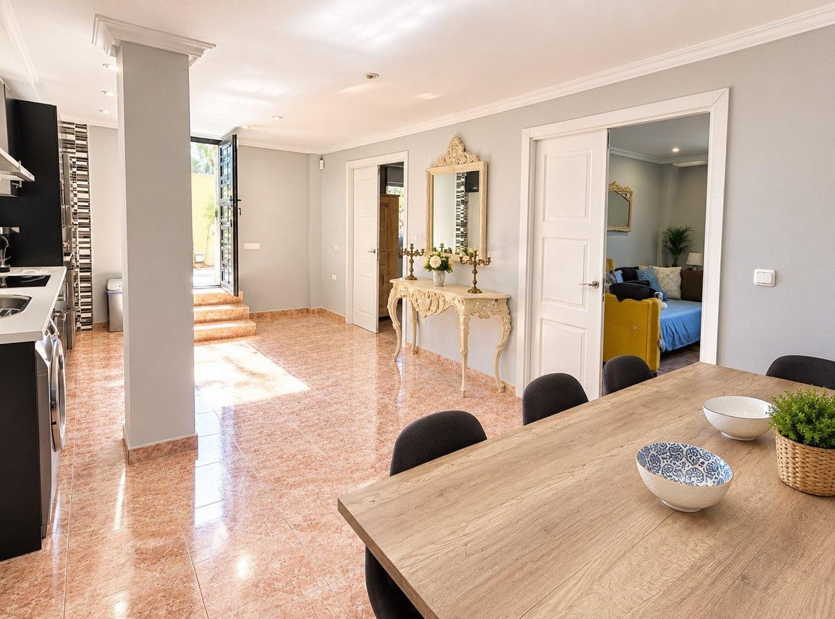 4 Bed Townhouse in Benferri