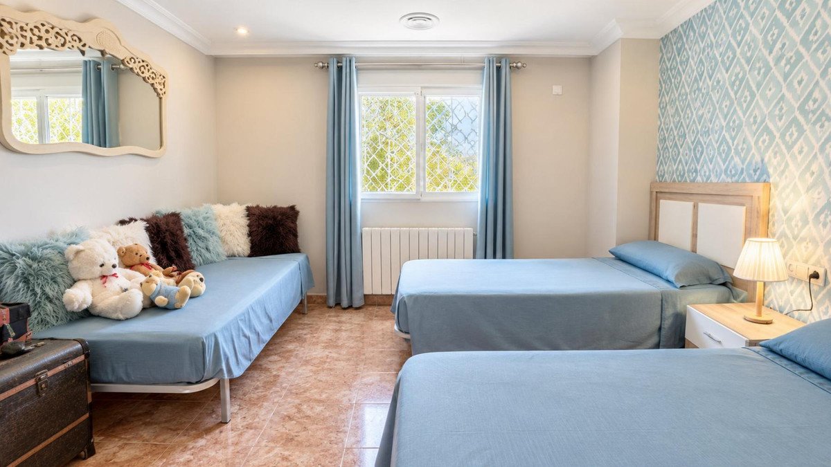 4 Bed Townhouse in Benferri