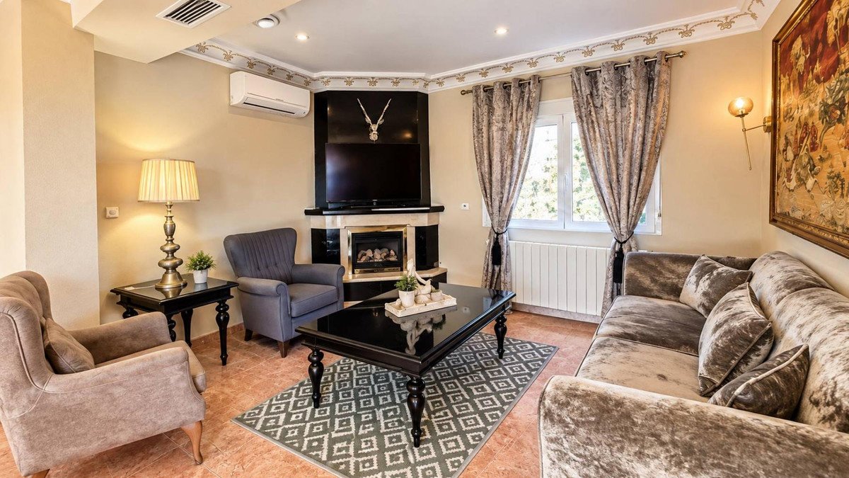 4 Bed Townhouse in Benferri