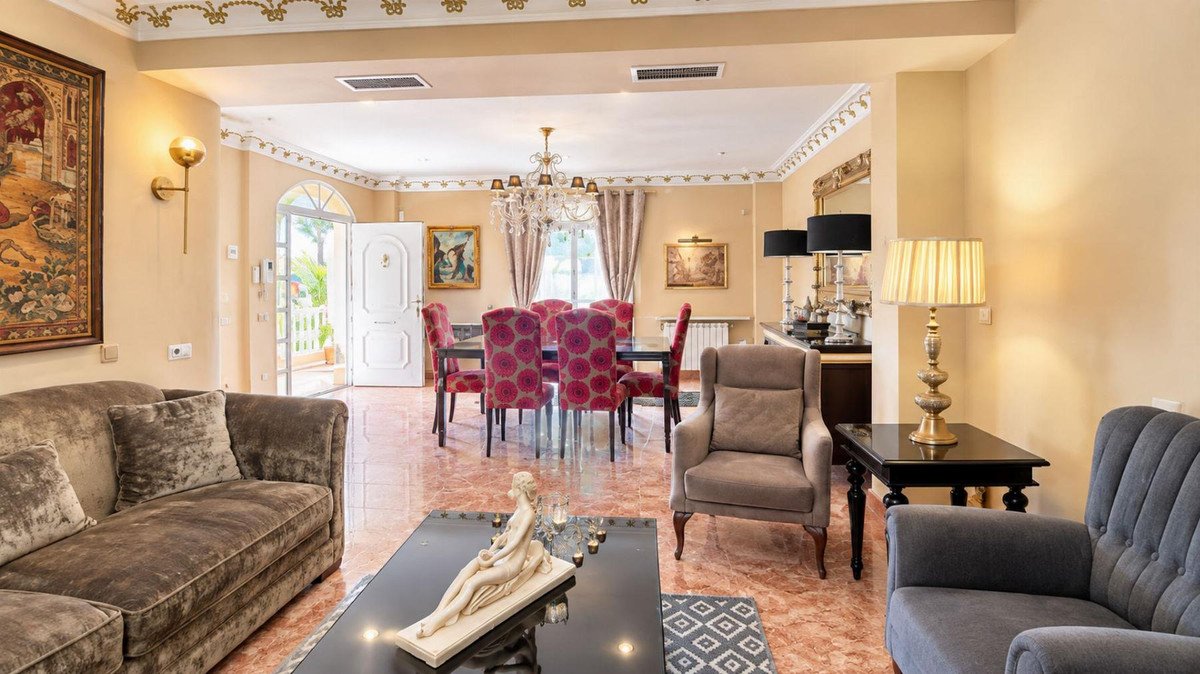 4 Bed Townhouse in Benferri