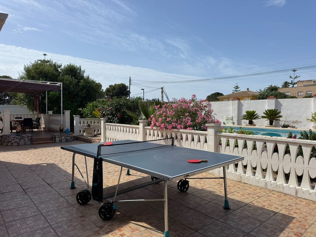 5 Bed Detached Villa in San Vicente del Raspeig