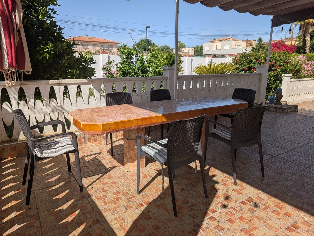 5 Bed Detached Villa in San Vicente del Raspeig