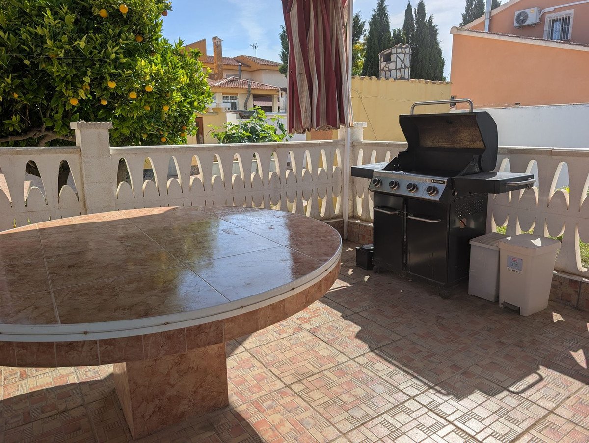5 Bed Detached Villa in San Vicente del Raspeig
