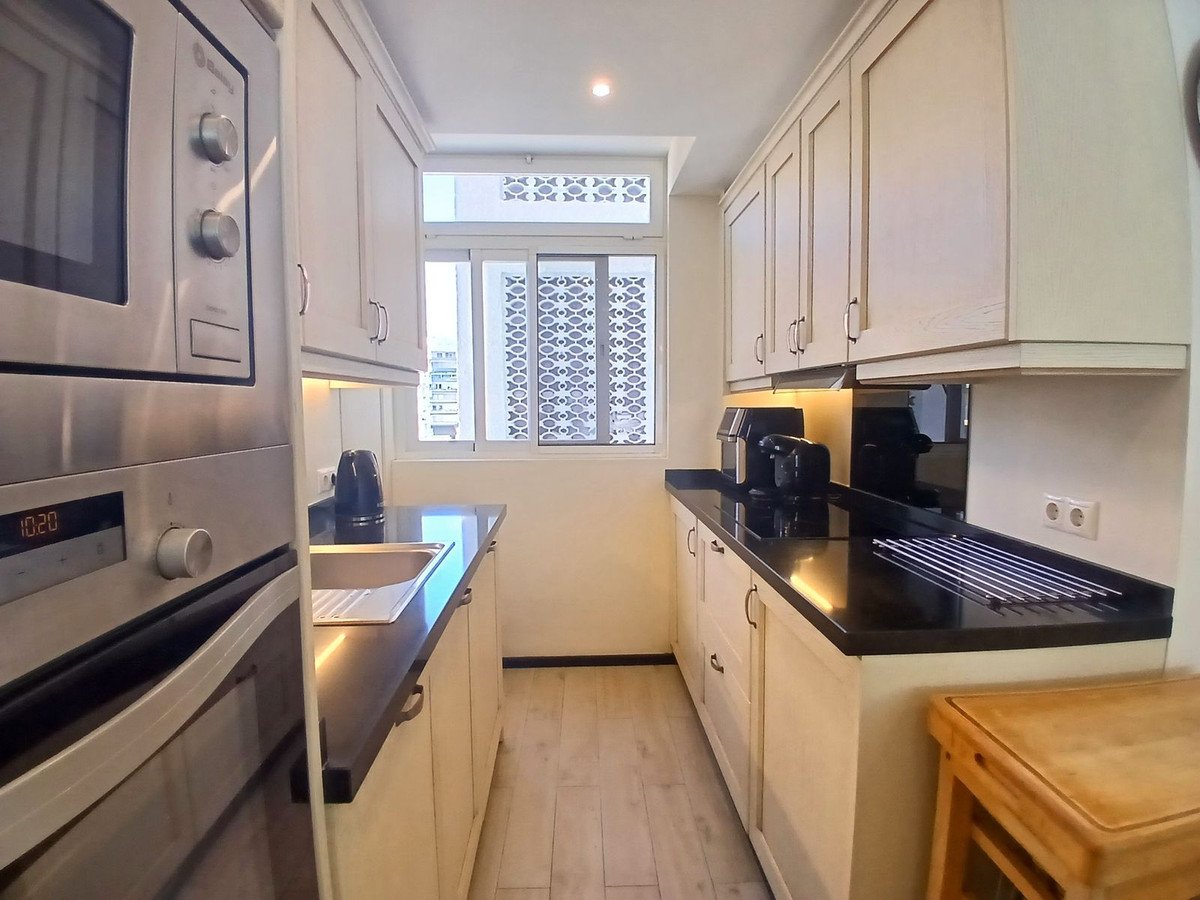 2 Bed Middle Floor Apartment in Fuengirola