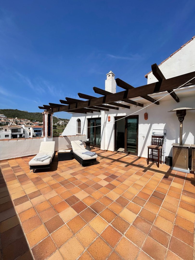 3 Bed Penthouse in La Duquesa