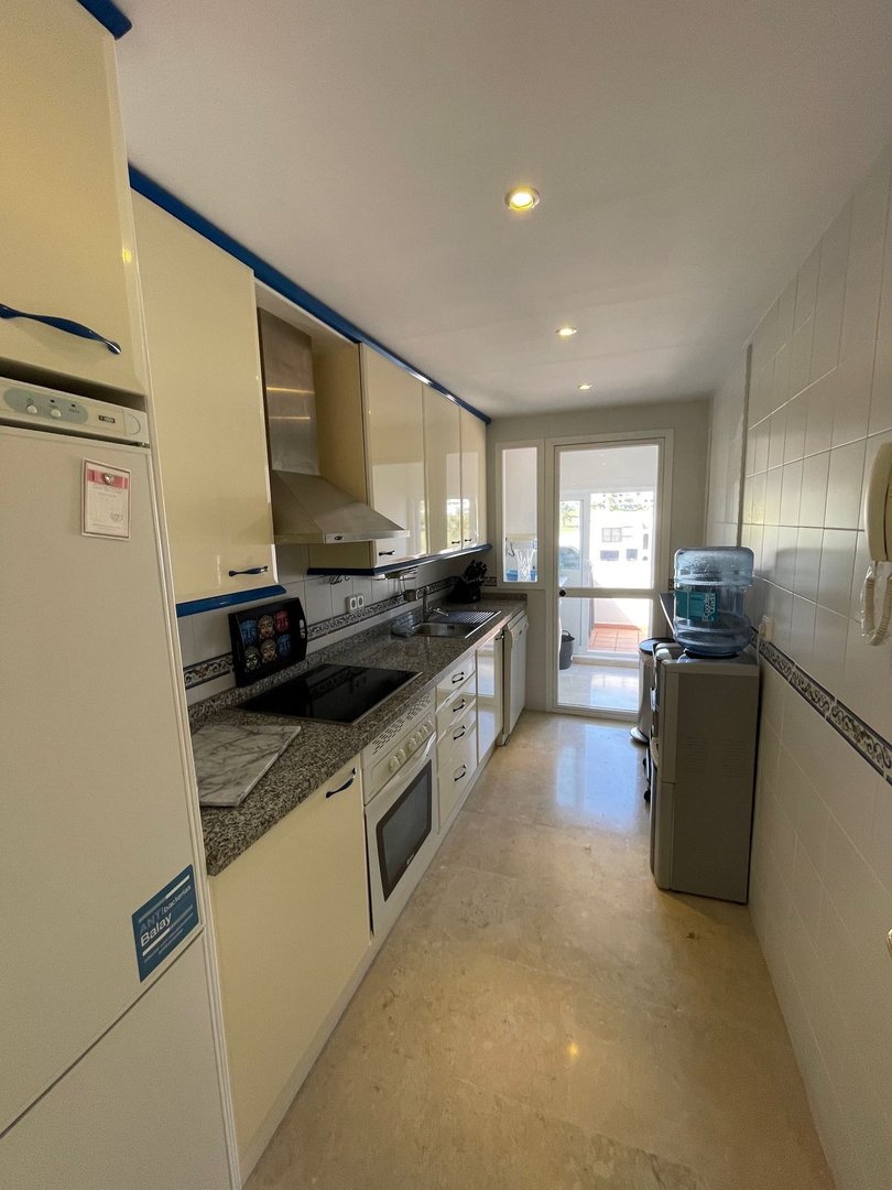 3 Bed Penthouse in La Duquesa