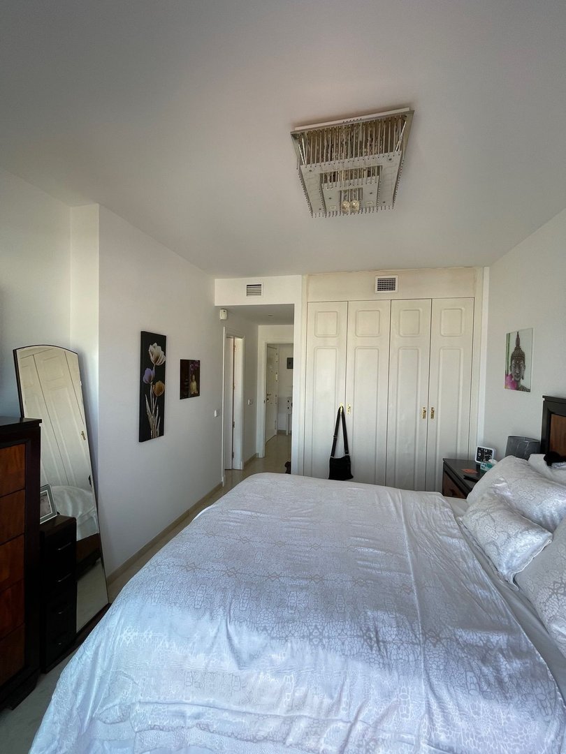 3 Bed Penthouse in La Duquesa