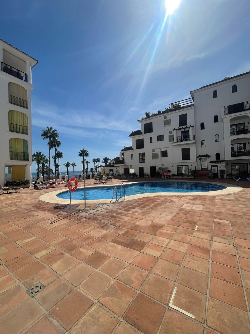 3 Bed Penthouse in La Duquesa