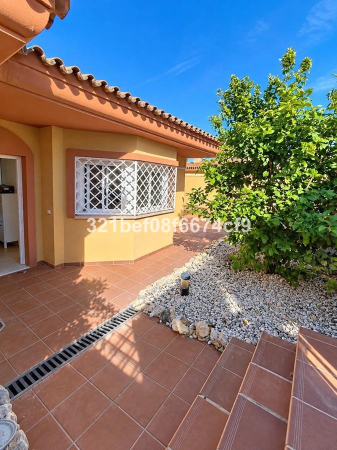 4 Bed Townhouse in Cancelada