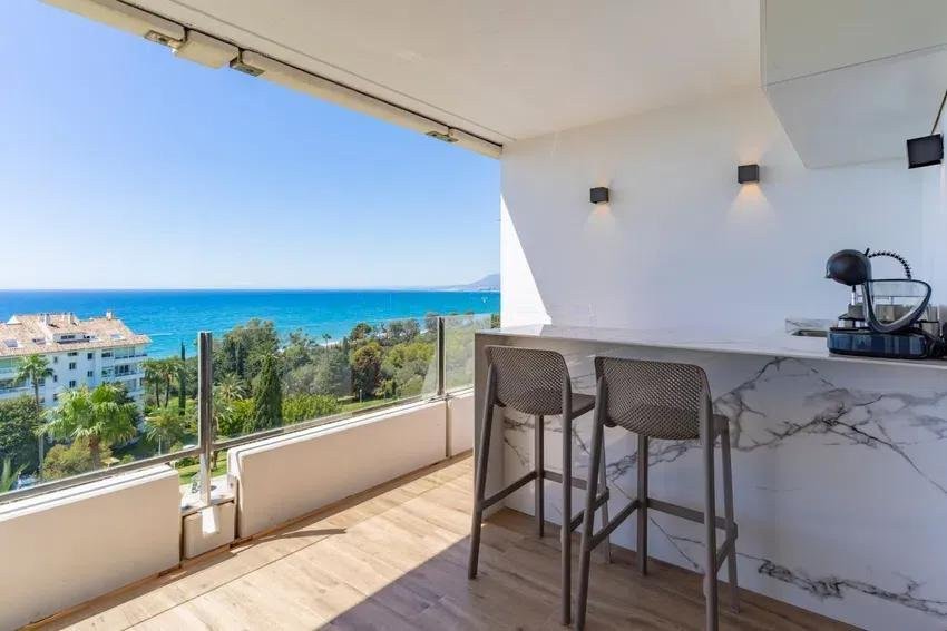 3 Bed Middle Floor Apartment in Marbella
