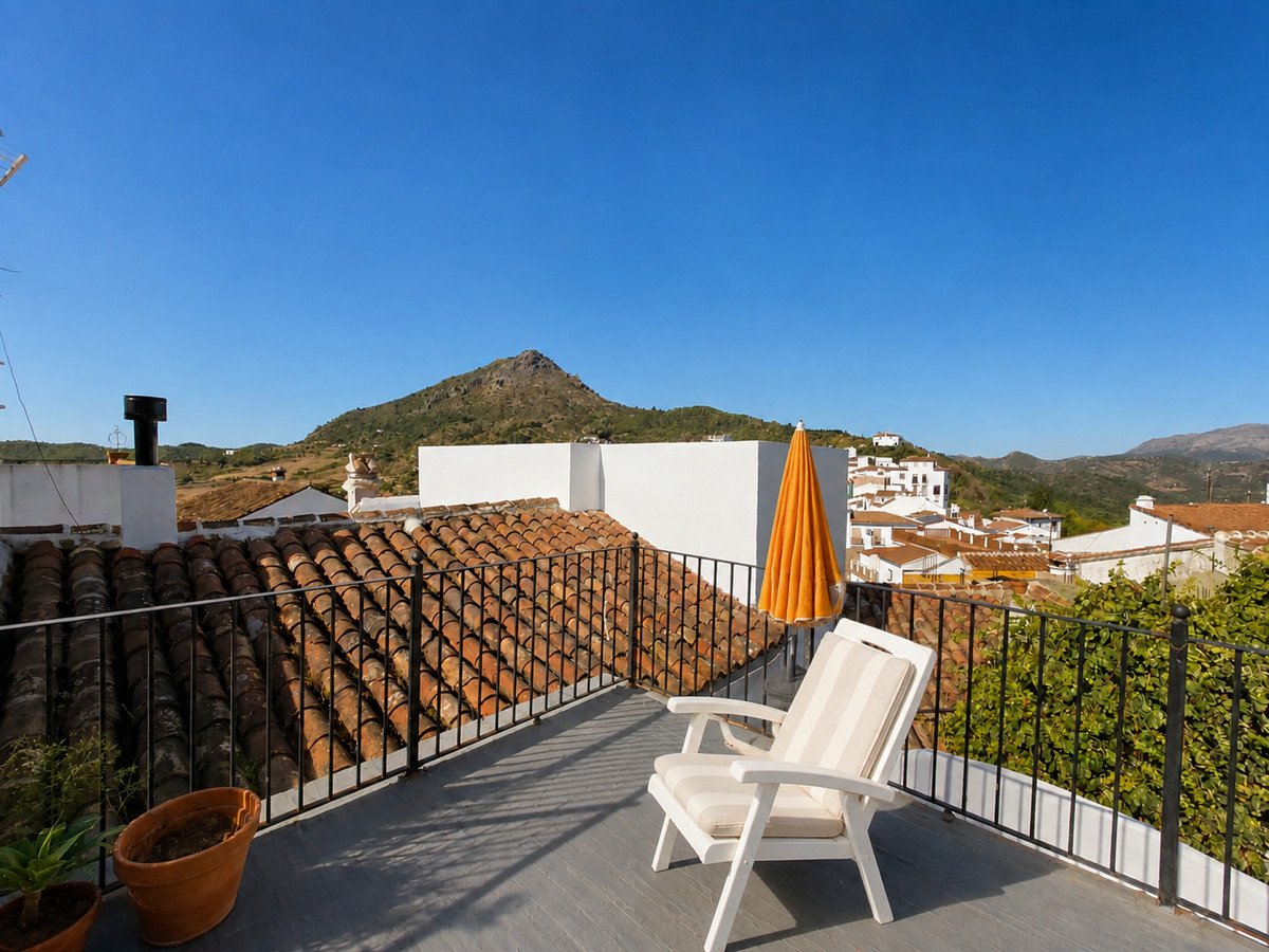 2 Bed Townhouse in Gaucín
