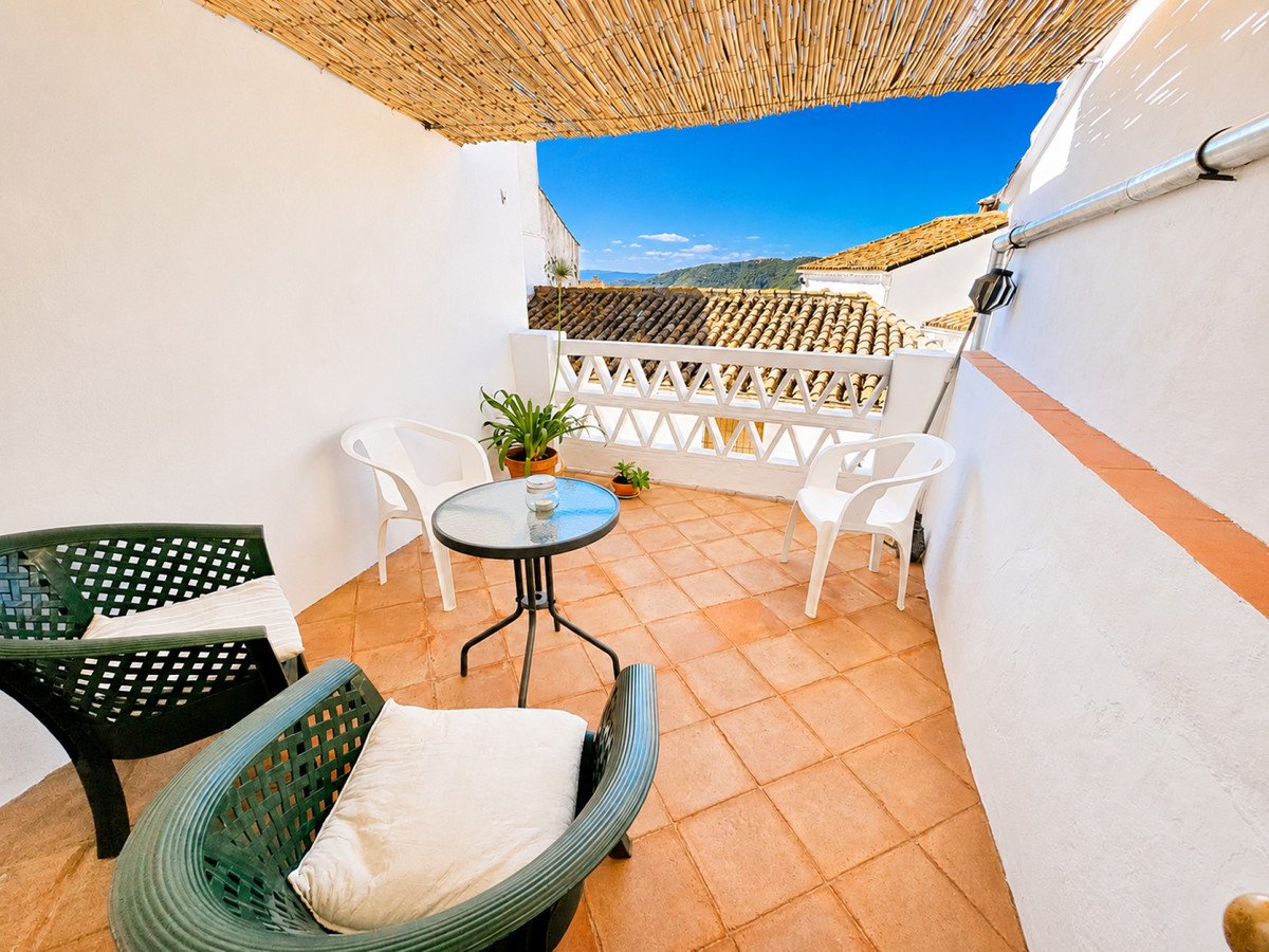 2 Bed Townhouse in Gaucín