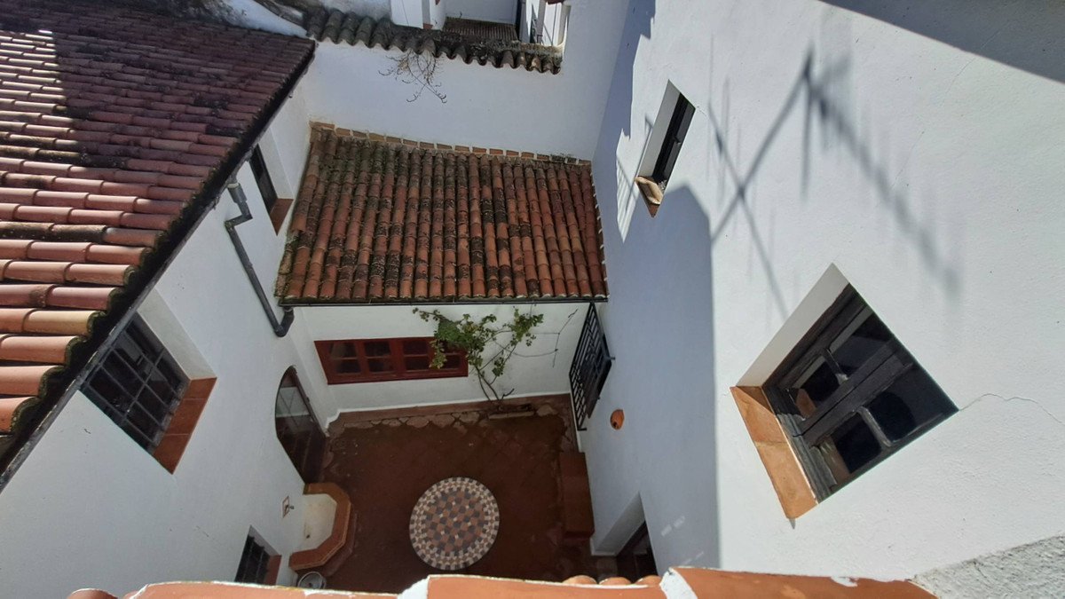 4 Bed Townhouse in Montejaque