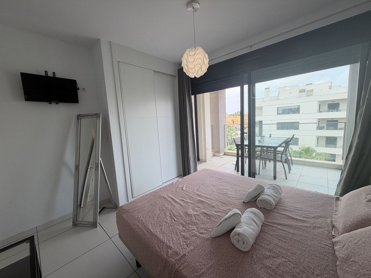 2 Bed Top Floor Apartment in Villamartin