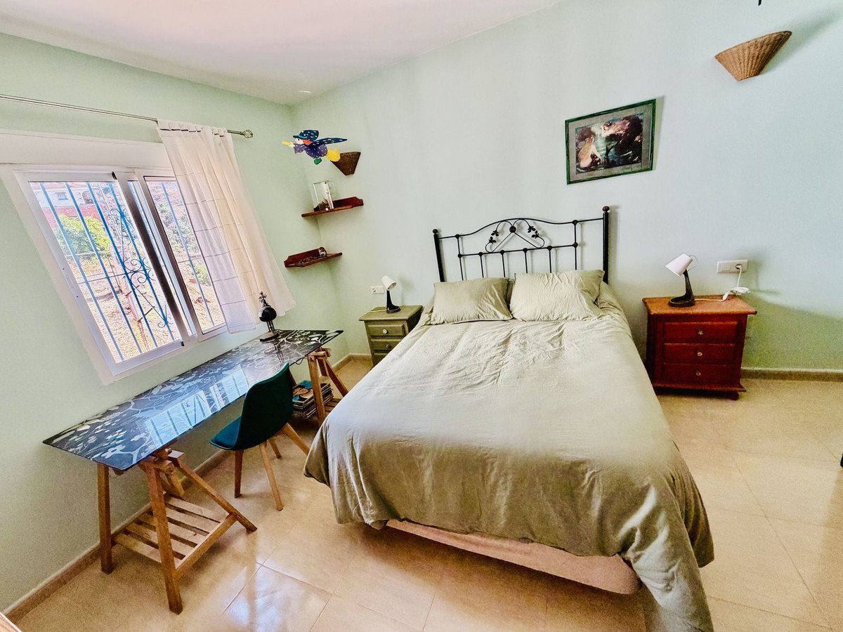 3 Bed Semi-Detached House in Benamargosa