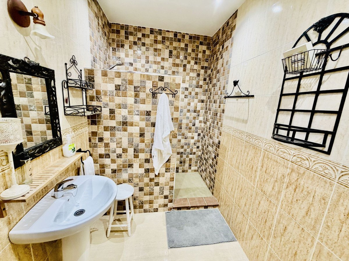 3 Bed Semi-Detached House in Benamargosa