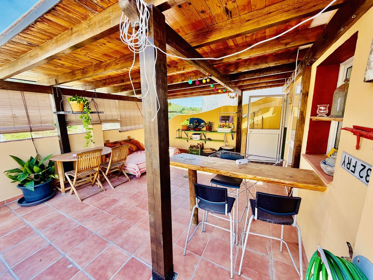 3 Bed Semi-Detached House in Benamargosa