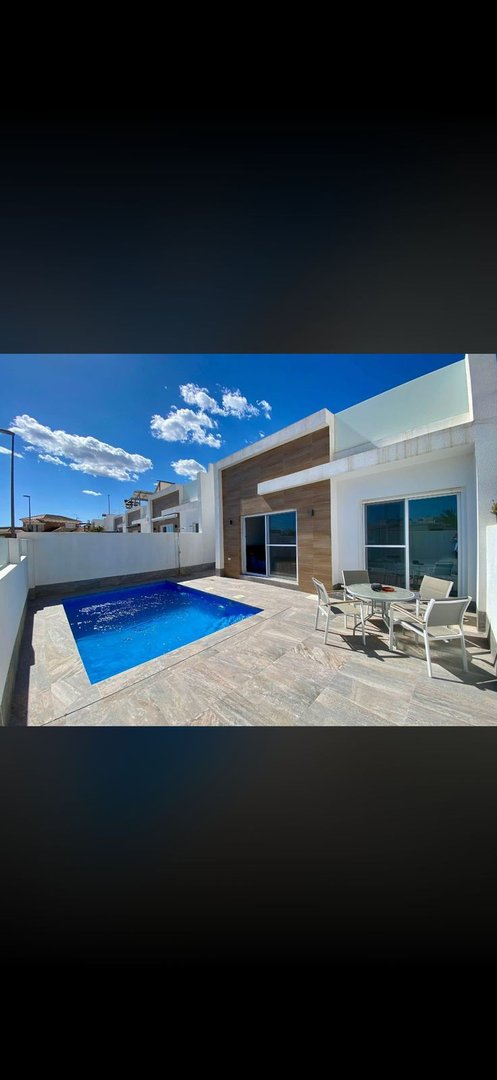3 Bed Detached Villa in Avileses