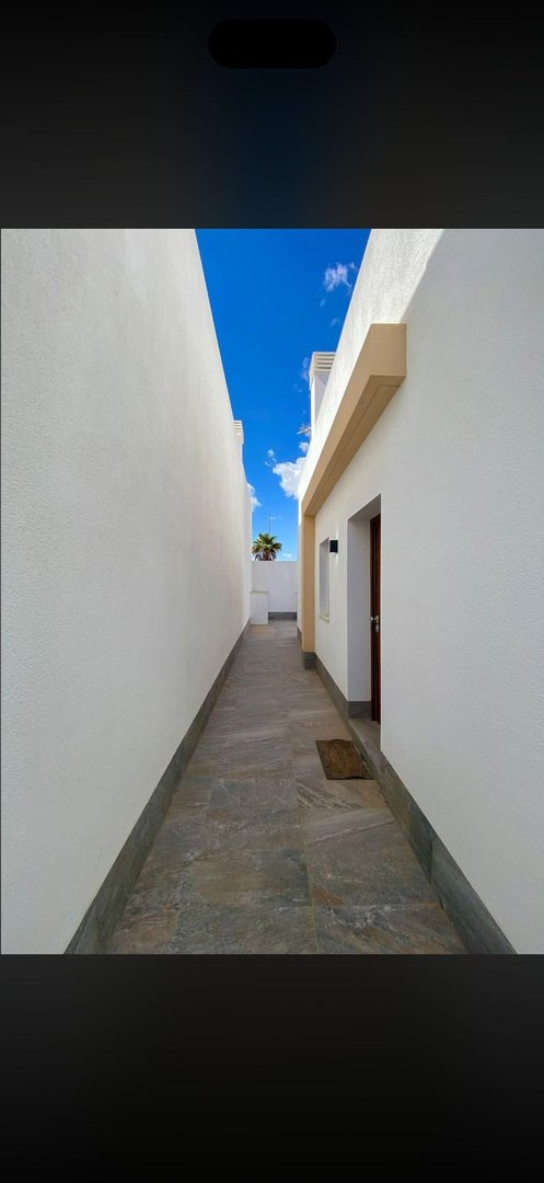 3 Bed Detached Villa in Avileses