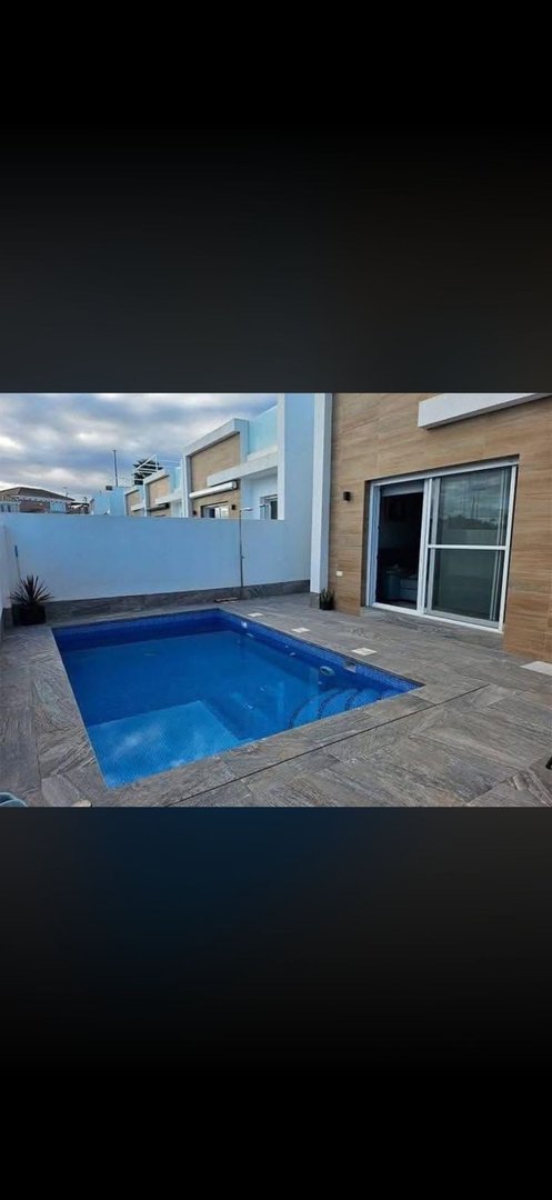 3 Bed Detached Villa in Avileses