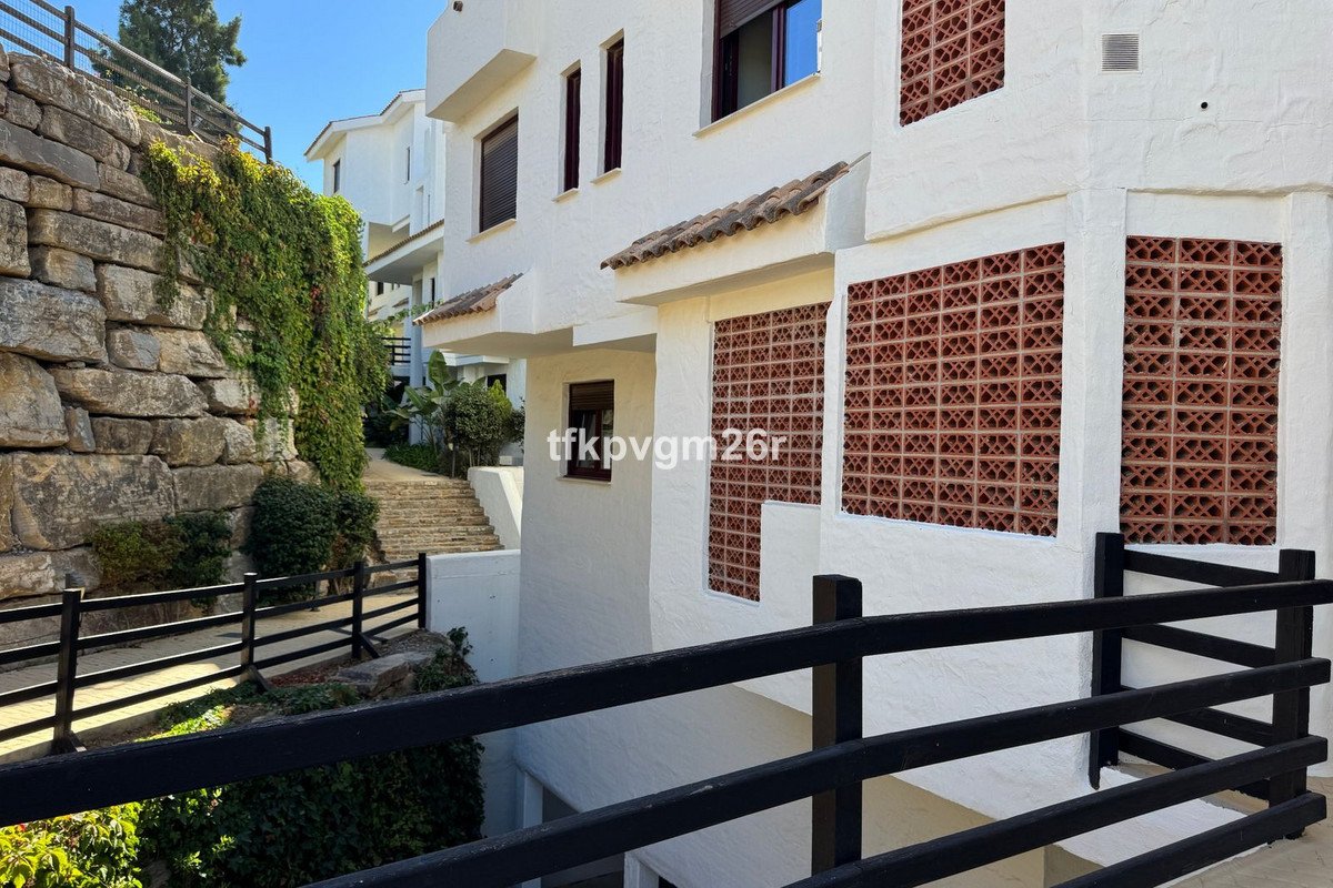 2 Bed Ground Floor Apartment in Casares Playa