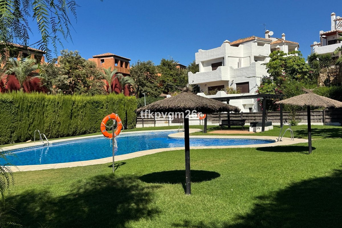 2 Bed Ground Floor Apartment in Casares Playa
