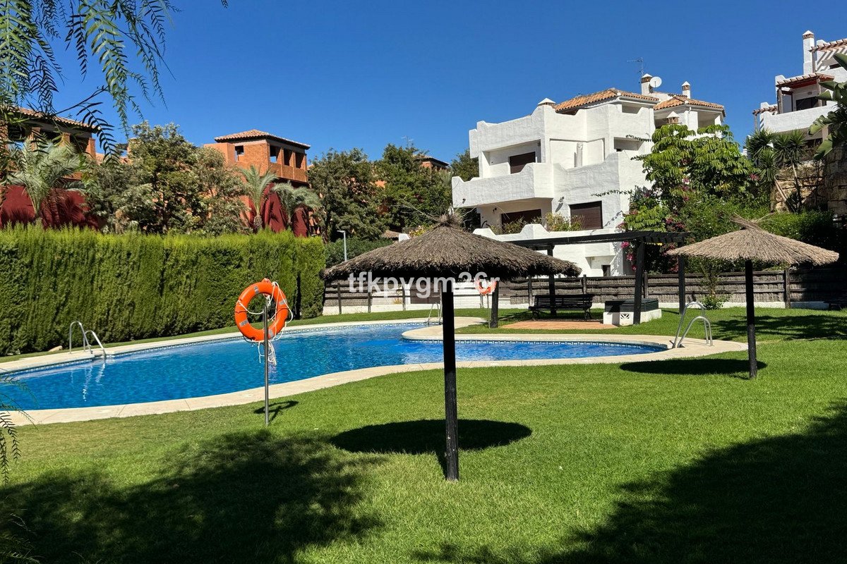2 Bed Ground Floor Apartment in Casares Playa