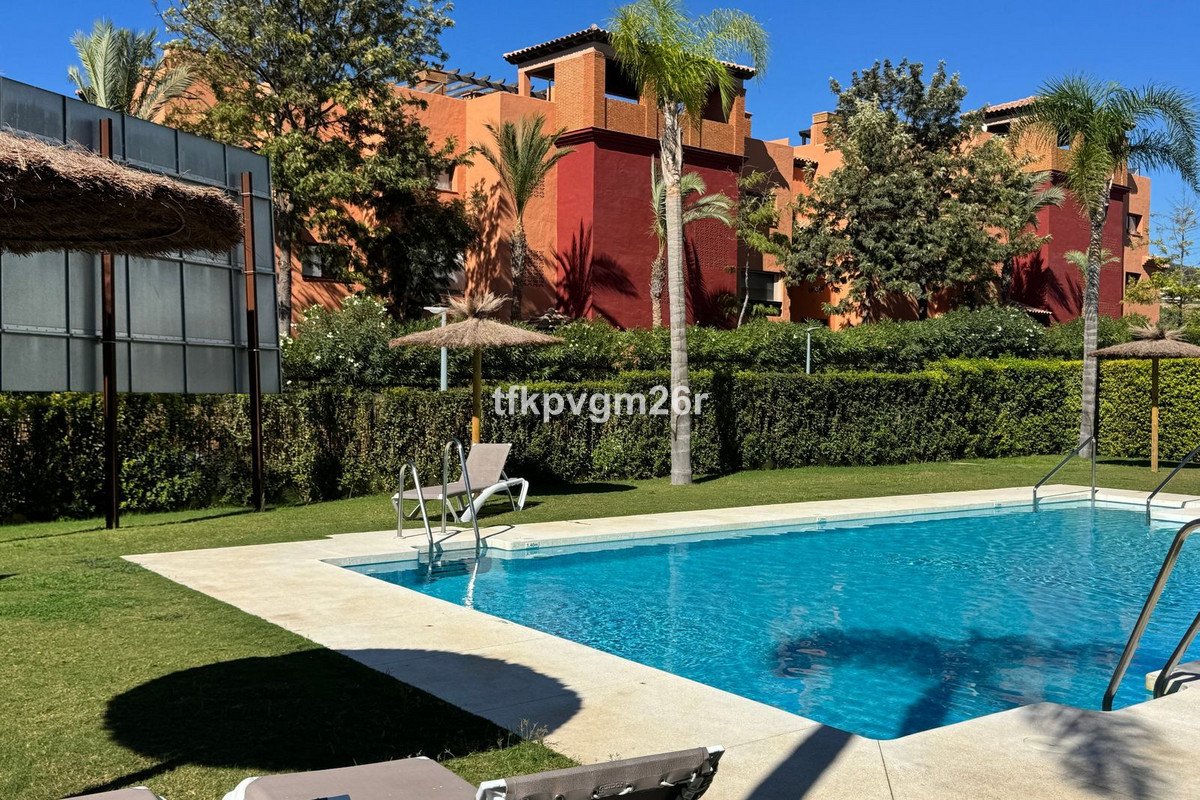 2 Bed Ground Floor Apartment in Casares Playa