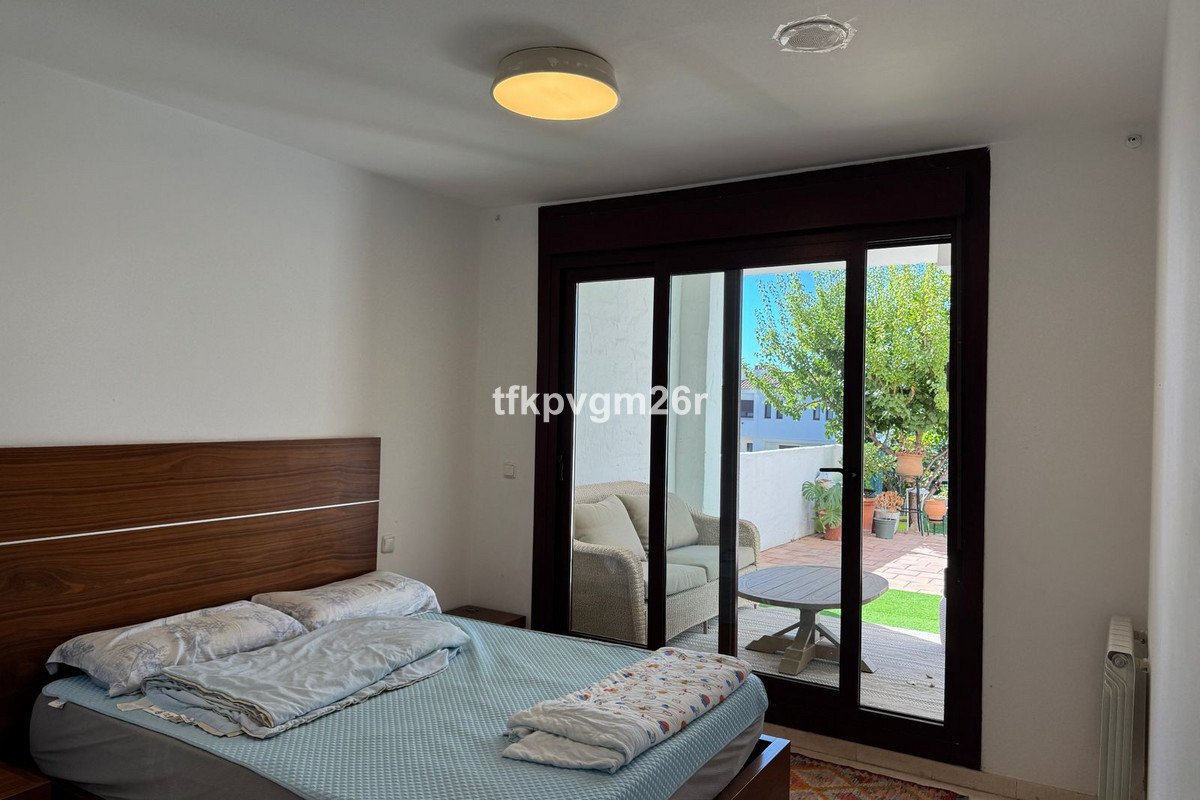 2 Bed Ground Floor Apartment in Casares Playa