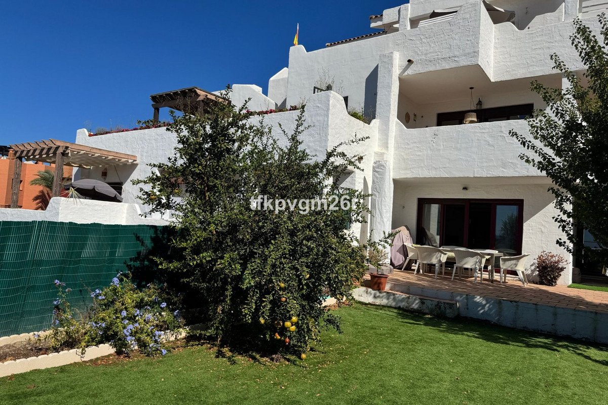2 Bed Ground Floor Apartment in Casares Playa