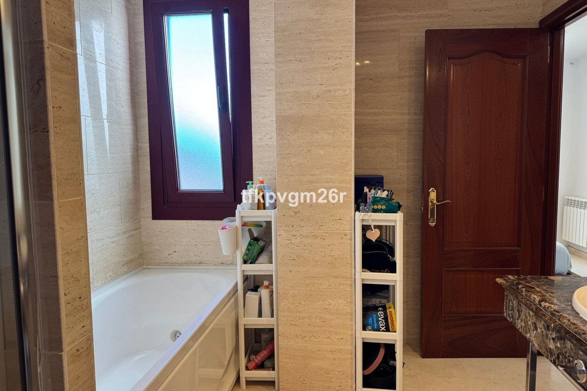 2 Bed Ground Floor Apartment in Casares Playa