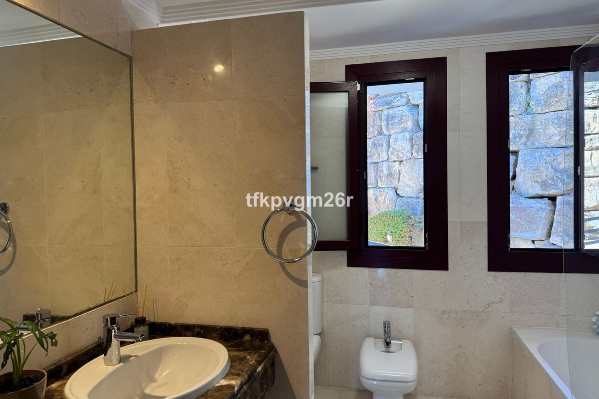 2 Bed Ground Floor Apartment in Casares Playa