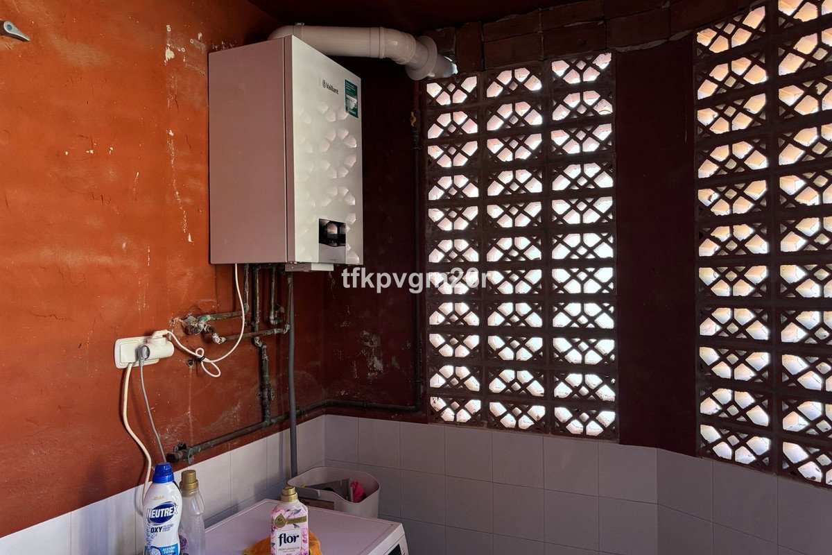2 Bed Ground Floor Apartment in Casares Playa