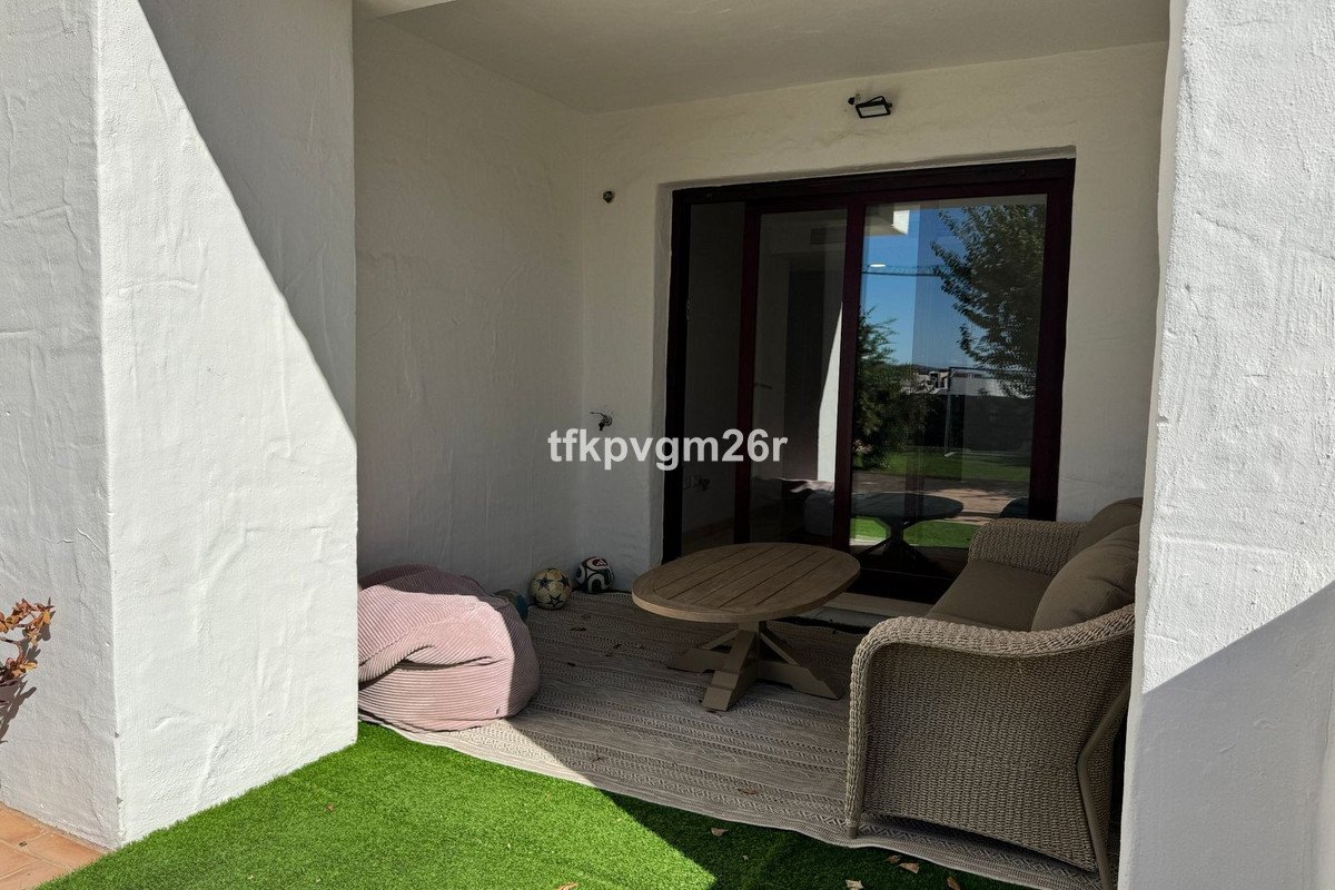 2 Bed Ground Floor Apartment in Casares Playa