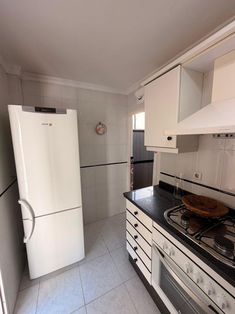 3 Bed Middle Floor Apartment in Benalmadena Pueblo