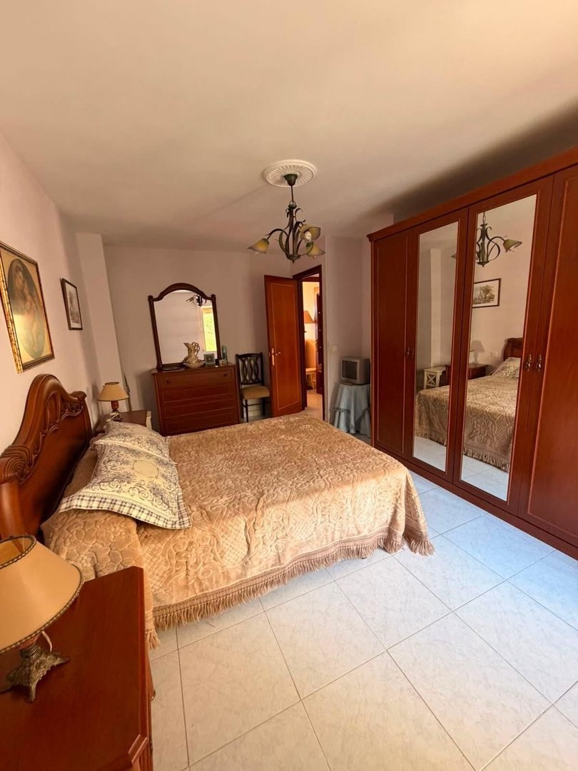 3 Bed Middle Floor Apartment in Benalmadena Pueblo