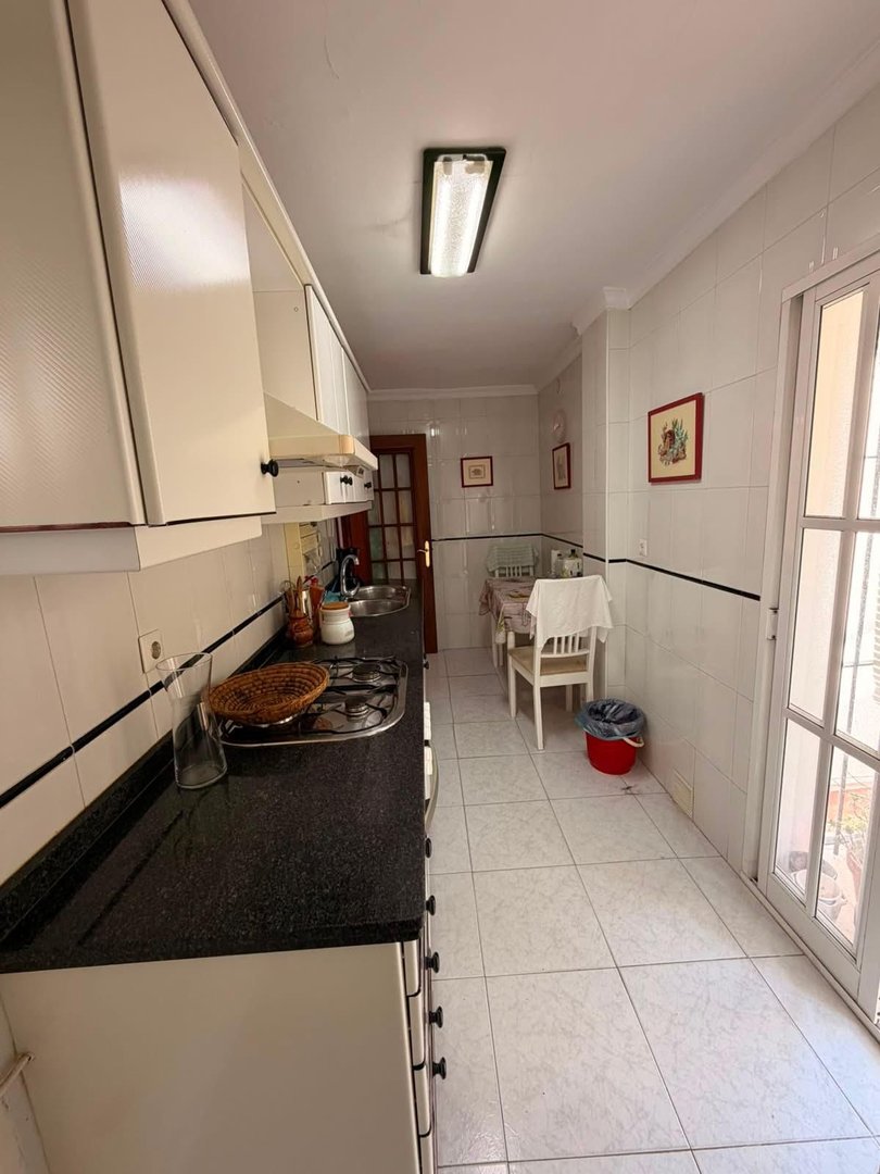 3 Bed Middle Floor Apartment in Benalmadena Pueblo