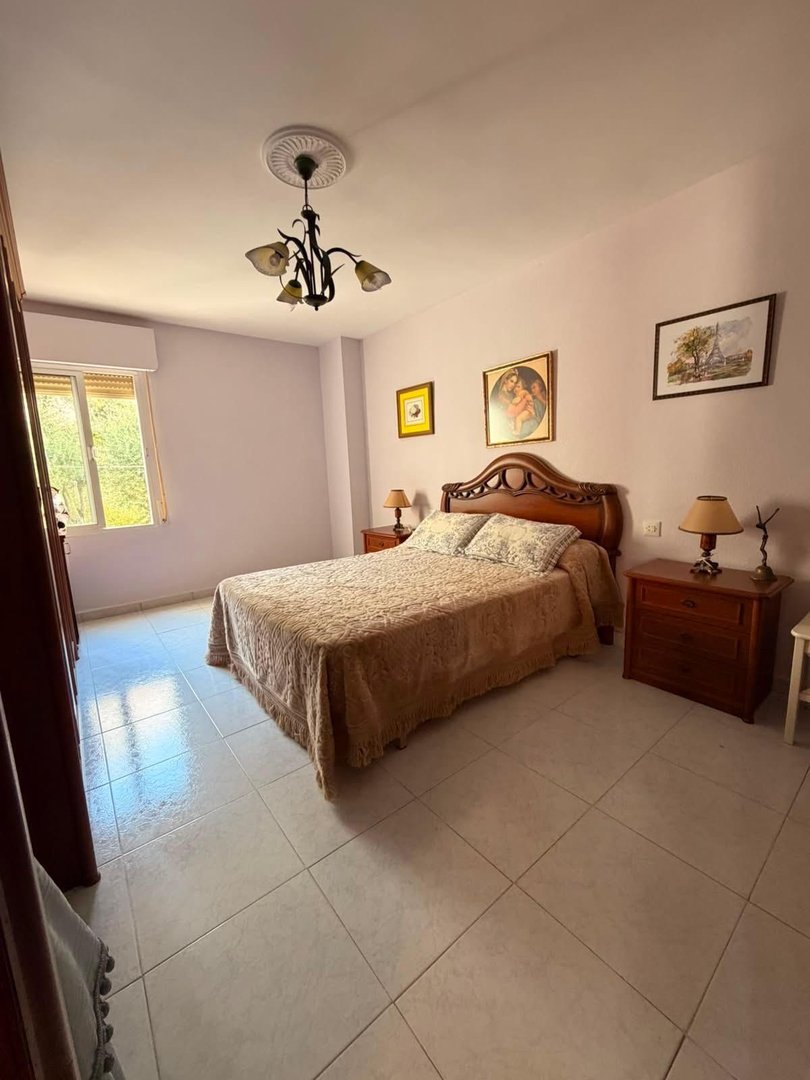 3 Bed Middle Floor Apartment in Benalmadena Pueblo