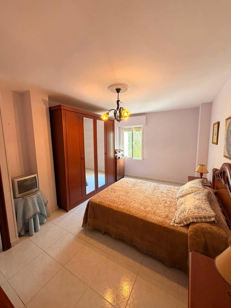 3 Bed Middle Floor Apartment in Benalmadena Pueblo