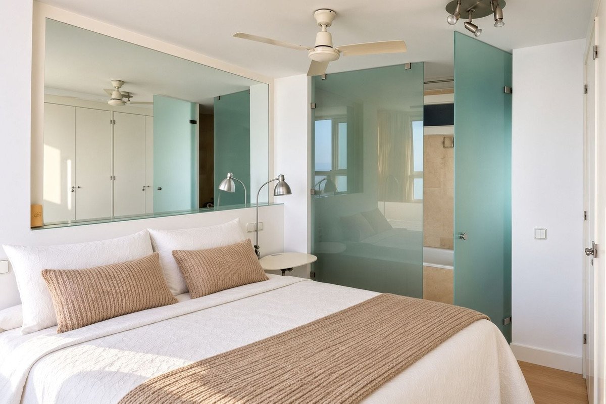 2 Bed Middle Floor Apartment in Torreguadiaro