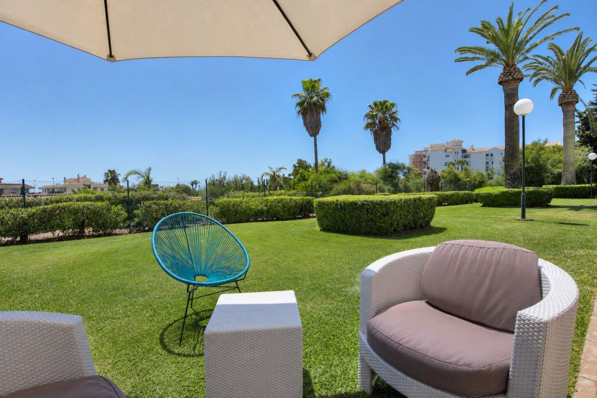 2 Bed Ground Floor Apartment in Riviera del Sol