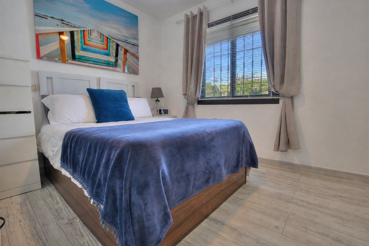 2 Bed Ground Floor Apartment in Riviera del Sol