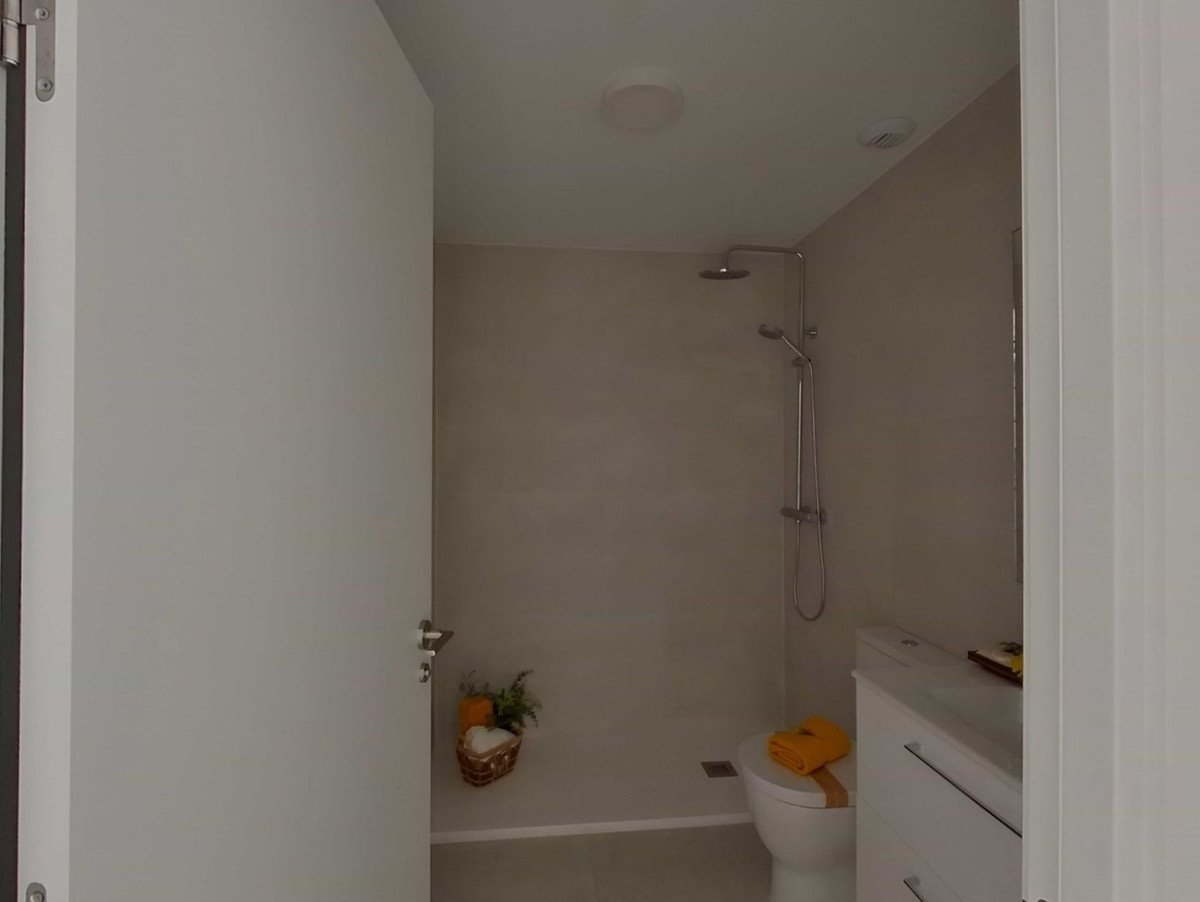 3 Bed Middle Floor Apartment in Benalmadena Pueblo