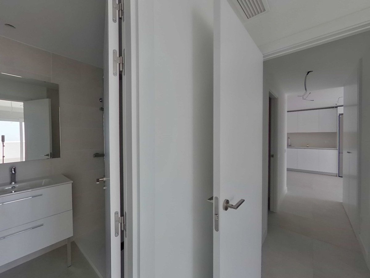 2 Bed Penthouse in Benalmadena Pueblo