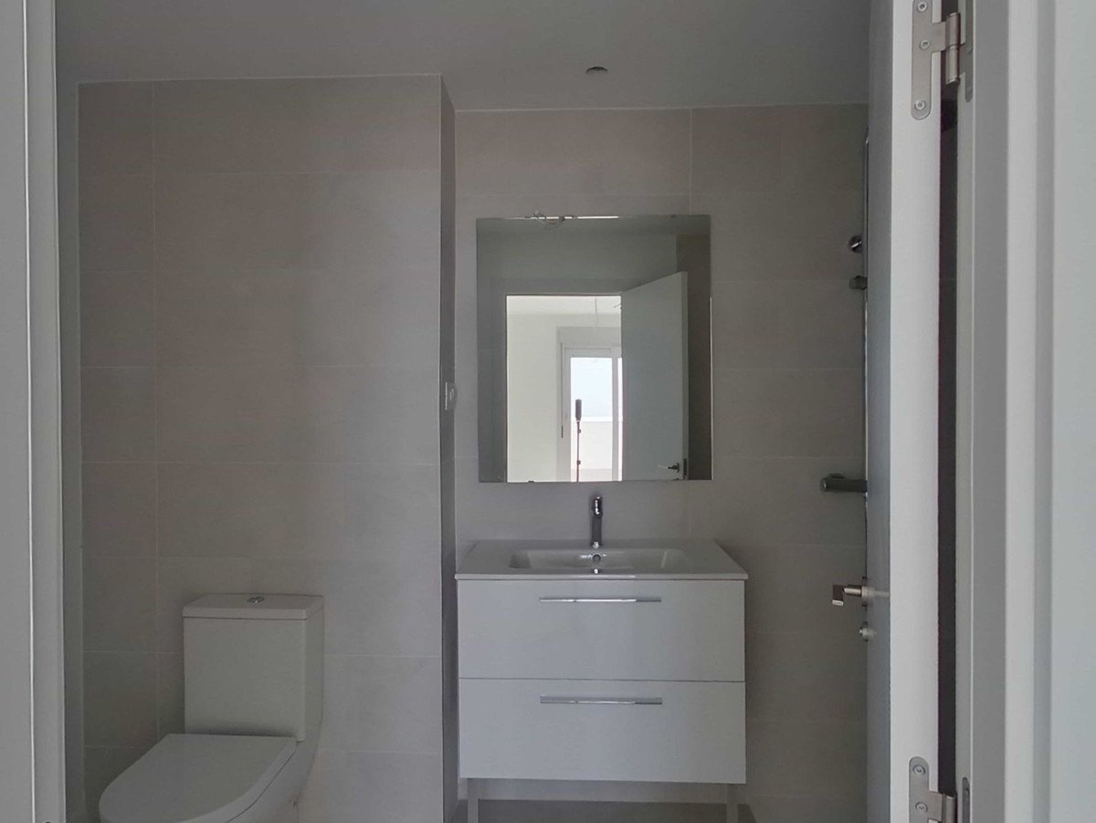 2 Bed Penthouse in Benalmadena Pueblo