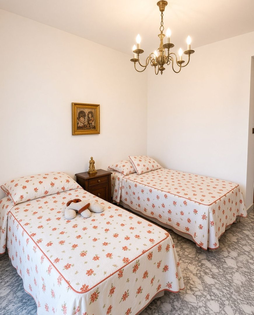 3 Bed Middle Floor Apartment in Marbella