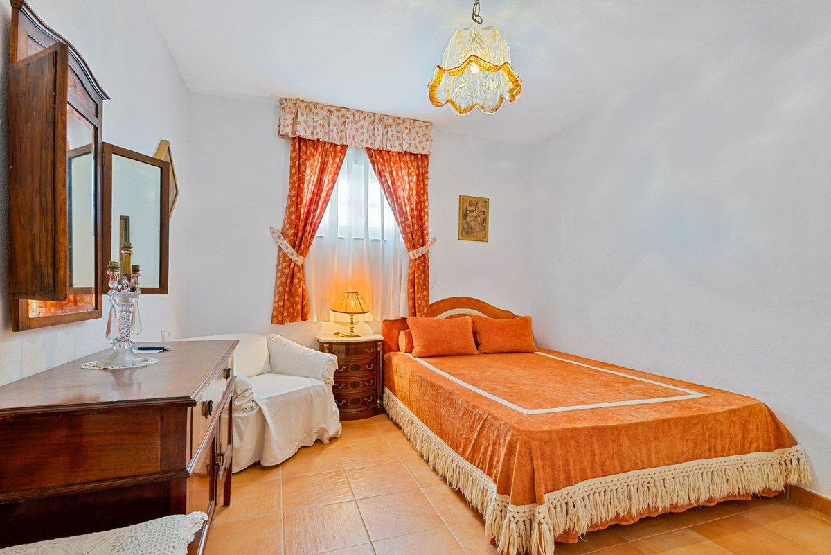4 Bed Detached Villa in Mijas