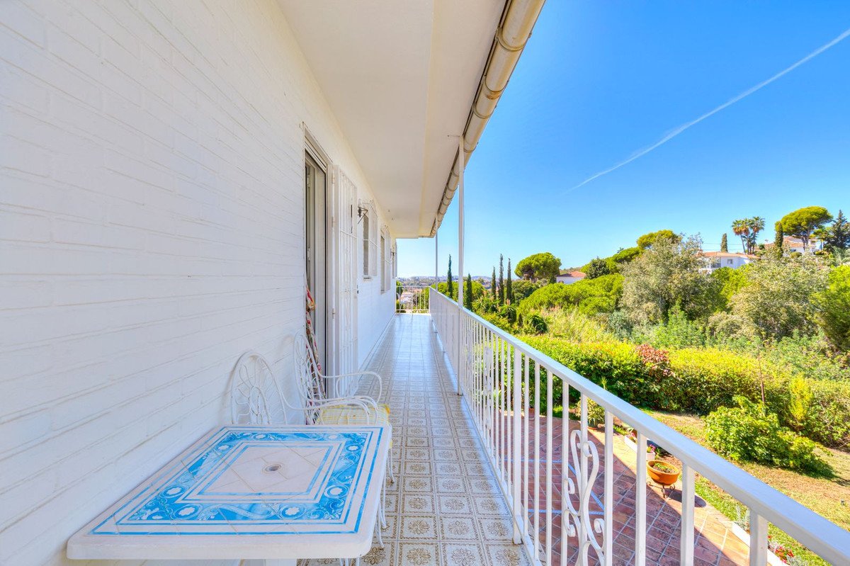 4 Bed Detached Villa in Mijas